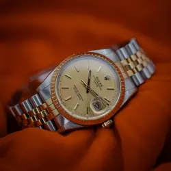 34MM ROLEX OYSTER PERPETUAL DATE 15053 JUBILEE BRACELET
