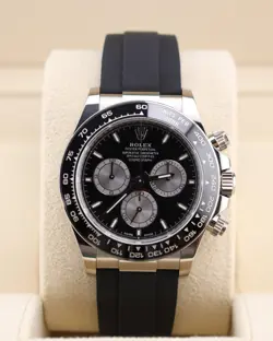 OYSTERFLEX BLACK DIAL
