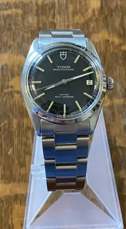 TUDOR PRINCE OYSTERDATE 34MM AUTOMATIC WATCH 9050/0 CASE BY ROLEX- WITH BOX.