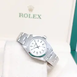 ROLEX 26MM WHITE ROMAN DIAL OYSTER PERPETUAL REF: 67180 (U SERIES)