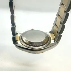 DIAL WITH DIAMOND
