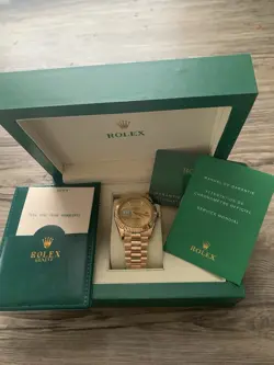 ROLEX OYSTER PERPETUAL DAY - DATE, COMES WITH BOX AND PAPERS