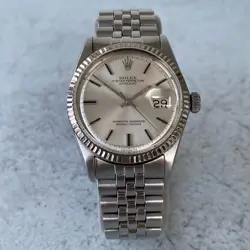 FLUTED BEZEL SWISS