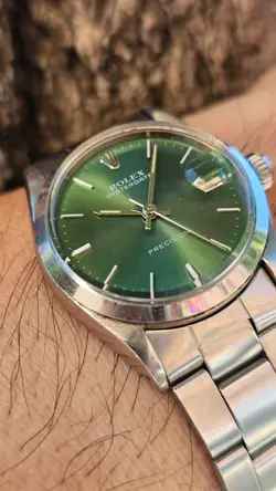 SIZE OLIVE GREEN