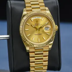 ROLEX DAY DATE 228238 YELLOW GOLD CHAMPAGNE STICK DIAL 40MM 2022 BOX & PAPERS