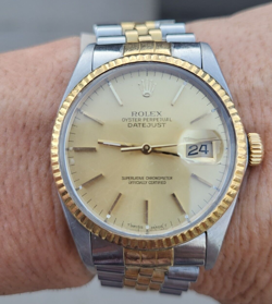 GOLD DIAL VINTAGE