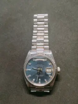 ROLEX DAY-DATE 18239A BLUE GRADIENT/DIAMOND