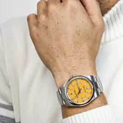 YELLOW DIAL