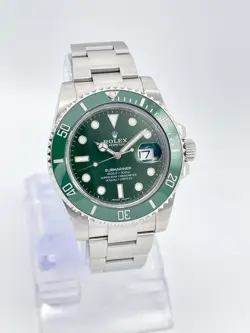 Rolex Submariner Date 116610LV 40mm Green Dial HULK Green Ceramic Bezel Papers