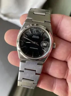 OYSTERQUARTZ STEEL BLACK