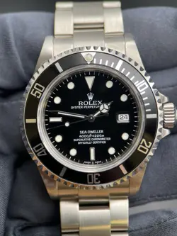 2008 ROLEX SEA-DWELLER 16600 SILVER OYSTER BRACELET WITH BLACK BEZEL FULL SET