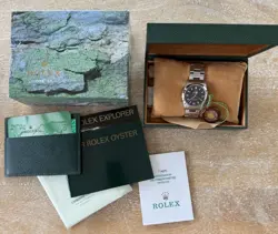 MINT EXCELLENT CONDITION ROLEX EXPLORER I 36MM 114270 COMPLETE SET BLACK DIAL