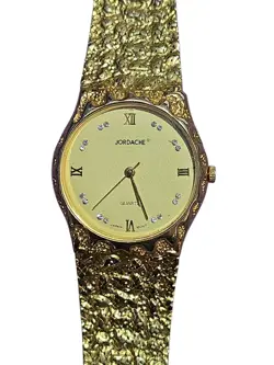 GOLD TONE