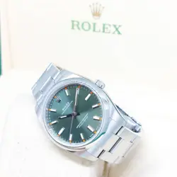 ROLEX 34MM OLIVE GREEN DIAL OYSTER PERPETUAL REF: 114200 (BOX & CARD-FEB 2020)