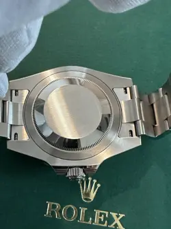 BEZEL 2024