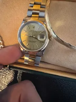 34 MM ROLEX DATEJUST 18K CHAMPAGNE DIAL