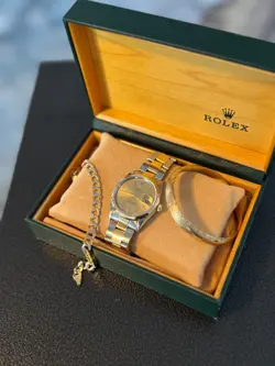 18K CHAMPAGNE DIAL