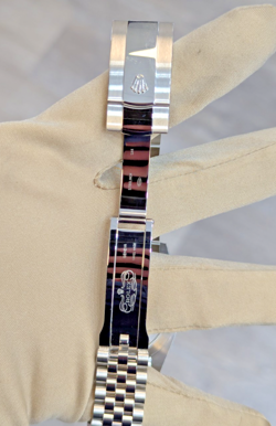 BRAND NEW 2025 Rolex Datejust 41 Silver Dial Fluted Jubilee Men's Watch 126334