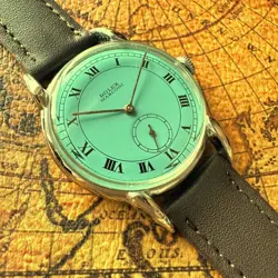 WRISTWATCH GREEN