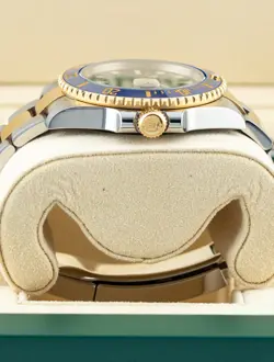 Rolex Submariner Date 40  Steel / 18k Yellow Gold Blue Ceramic Bezel 116613lb