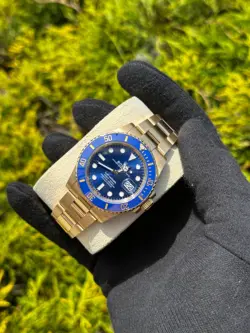 YELLOW GOLD SUBMARINER