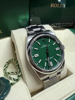 41MM 124300 GREEN