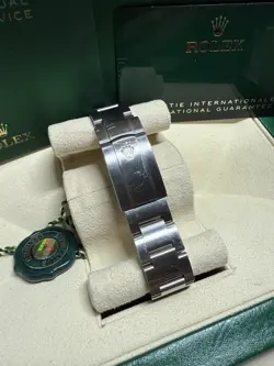 2023 ROLEX OYSTER