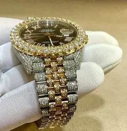 ICED OUT CHOCOLATE