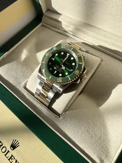 GOLD W/BOX