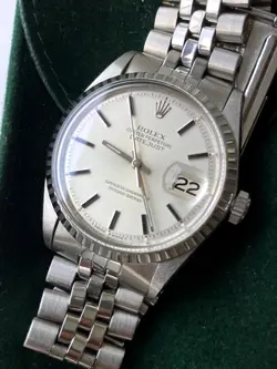 VINTAGE ROLEX DATEJUST 1603 PIE PAN DIAL ENGINE TURNED BEZEL