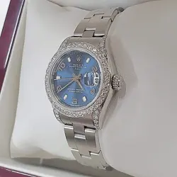 ROLEX 26MM DATEJUST STAINLESS STEEL WRISTWATCH WITH BLUE DIAL & DIAMOND BEZEL.