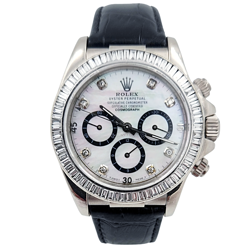 ROLEX DAYTONA 40MM LEATHER WRISTWATCH W/DIAMOND DIAL & DIAMOND BEZEL. (116518)