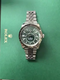 Rolex Sky Dweller Green Dial 42MM Jubilee 336934 2025 NEW Green Box