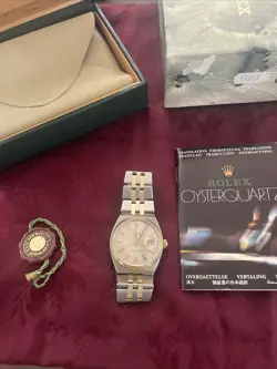 OYSTERQUARTZ MEN WATCH