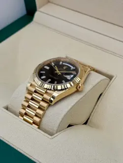 GOLD BLACK BAGUETTE