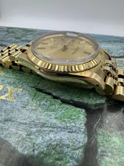 YELLOW GOLD RARE