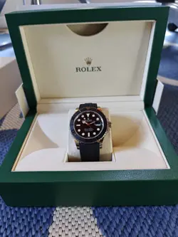 STRAP WITH BLACK