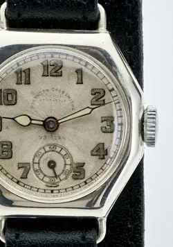 VINTAGE OCTAGONAL WATCH