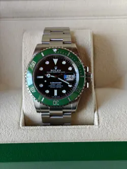 2022 ROLEX SUBMARINER 126610LV OYSTER BRACELET WITH GREEN BEZEL BOX PAPERS
