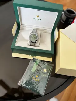ROLEX DATEJUST GREEN INDEX OYSTER 41MM STAINLESS STEEL MEN’S WATCH BOX AND PAPER