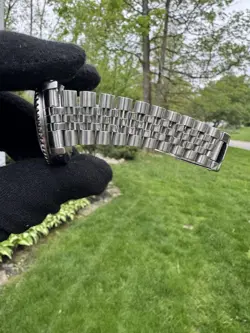 Rolex 16700 GMT Master Pepsi Jubilee  w/ Box & Papers AMAZING SET!