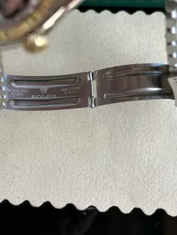 Rolex Oyster Perp Datejust 36mm Blue Sunburst Dial Yellow Gold Watch 1601 Box