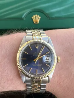 Rolex Oyster Perp Datejust 36mm Blue Sunburst Dial Yellow Gold Watch 1601 Box