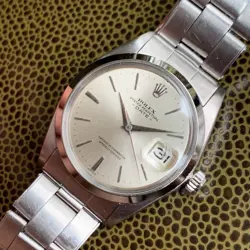 VINTAGE ROLEX DATE 1500 AUTOMATIC SILVER DIAL STAINLESS STEEL WRISTWATCH