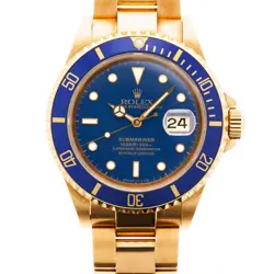 GOLD SUBMARINER