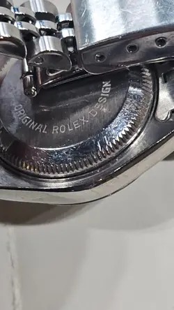 WATCH W/PAPERS