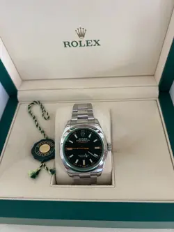 ROLEX MILGAUSS 116400GV WITH BOX GREEN CRYSTAL OYSTER BLACK DIAL STEEL WATCH
