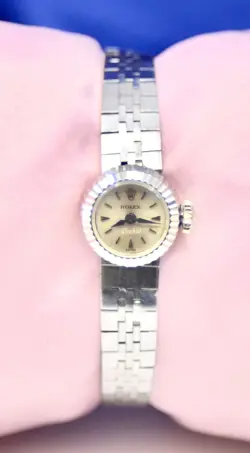 LADIES' VINTAGE ROLEX ORCHID WATCH IN 18K WHITE GOLD  REF.9675 24.3 GM