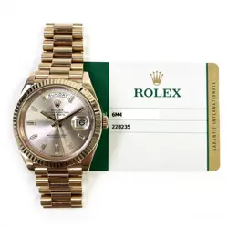 2019 ROLEX DAY-DATE 40 228235, PRESIDENT BRACELET, ROSE GOLD, SUNDUST DIAMOND...