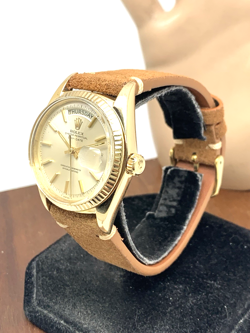 18K GOLD LEATHER